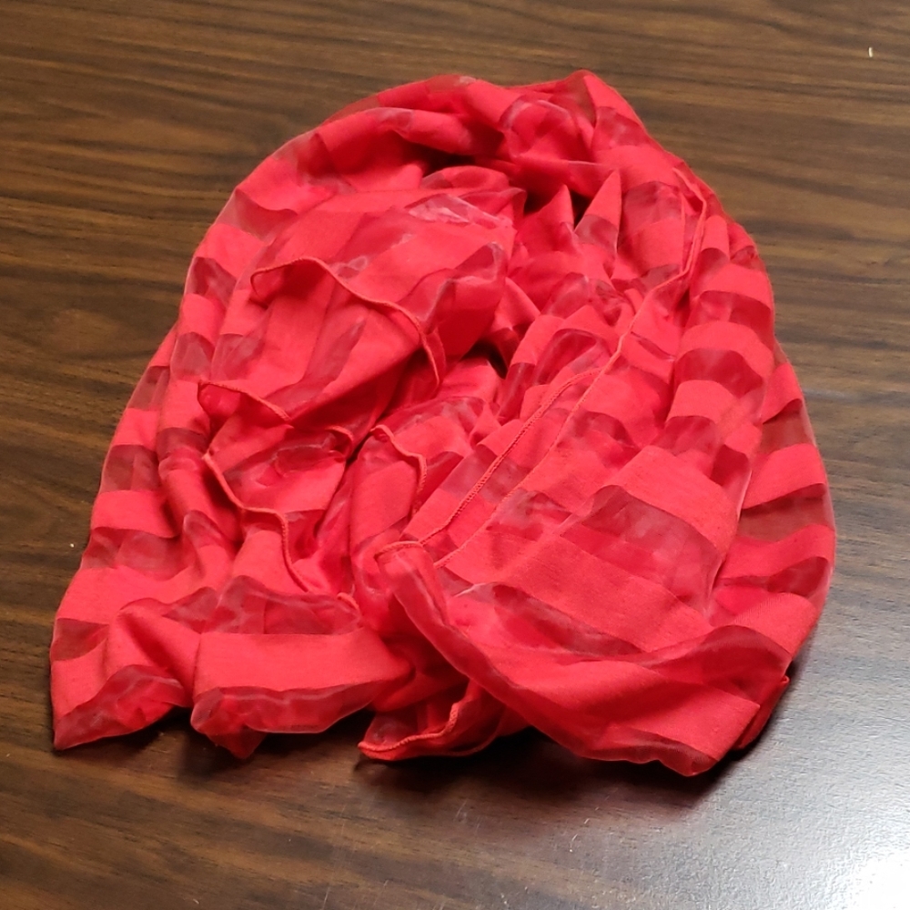 Infinity scarf